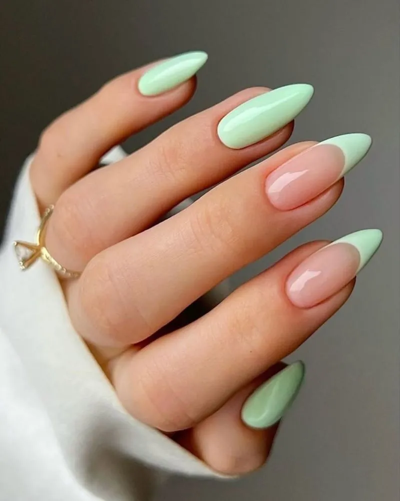 Mint-Green-Nails-Sprin-nails-2025.